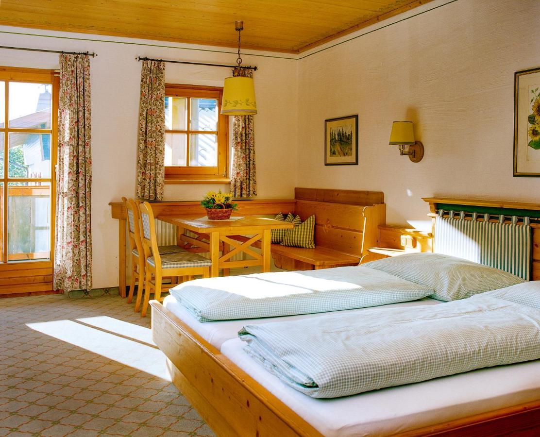 Hochberghaus Resort Grünau im Almtal المظهر الخارجي الصورة