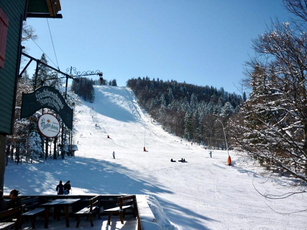 Hochberghaus Resort Grünau im Almtal المظهر الخارجي الصورة