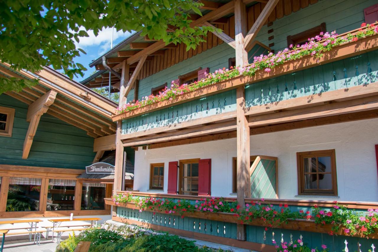 Hochberghaus Resort Grünau im Almtal المظهر الخارجي الصورة
