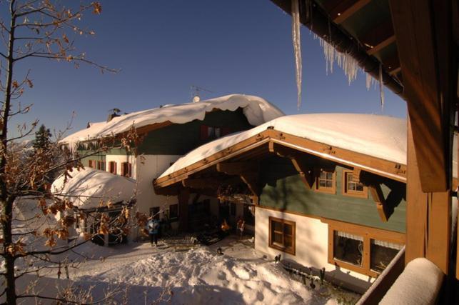 Hochberghaus Resort Grünau im Almtal المظهر الخارجي الصورة